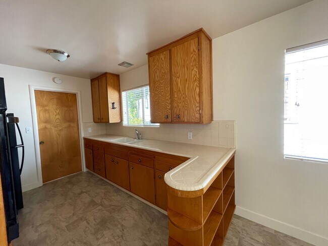 Foto del edificio - 622 E Street