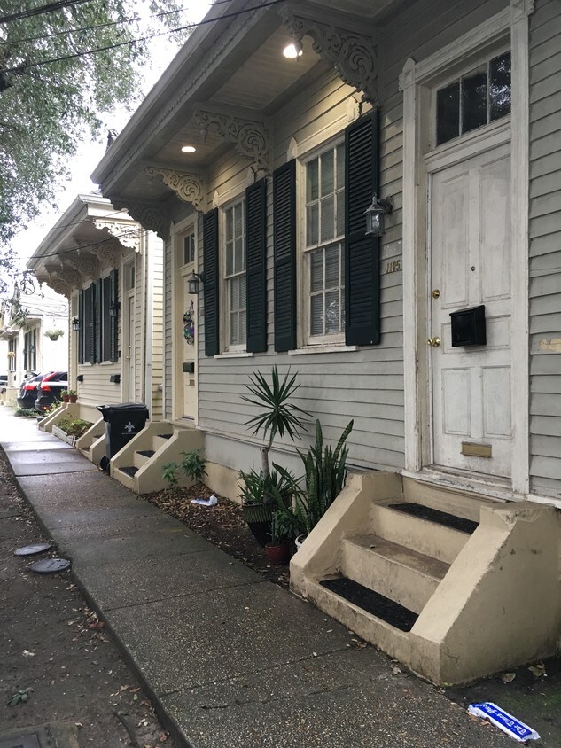 Foto principal - 1121 Bordeaux St