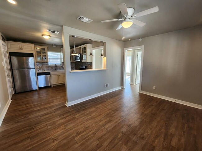 Foto del edificio - 2708 Saint Edwards Cir