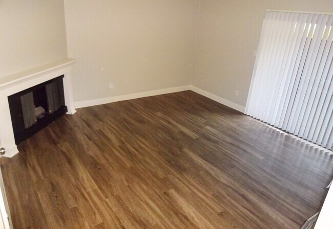 Foto del edificio - 2302 G St