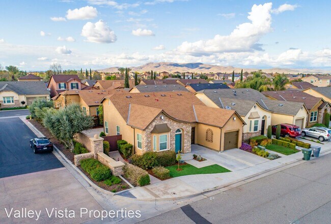 Building Photo - 3 br, 2 bath House - 3765 Richmond Ave