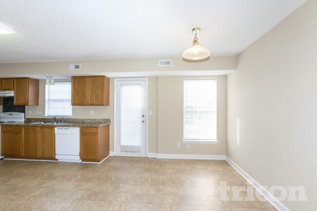 Building Photo - 1123 Alston Hill Dr