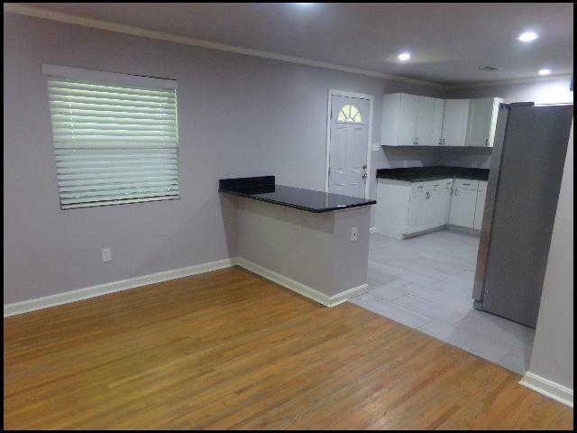 Foto del edificio - 305 W I Ave