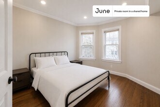 Building Photo - Room in Shared 4 bed/1.5 bath home