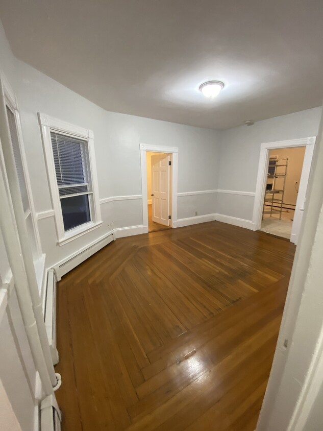 Living Room - 25 Liberty Ave