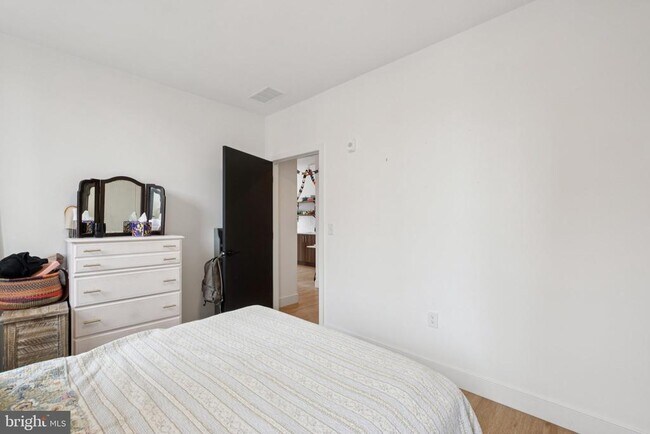 Foto del edificio - 1254 S 18th St