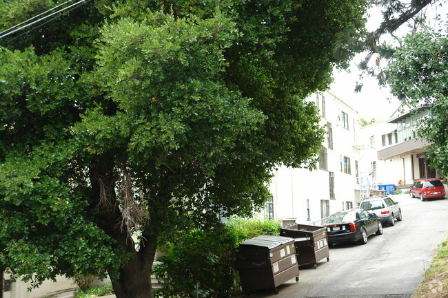Building Photo - 2369 Le Conte Avenue