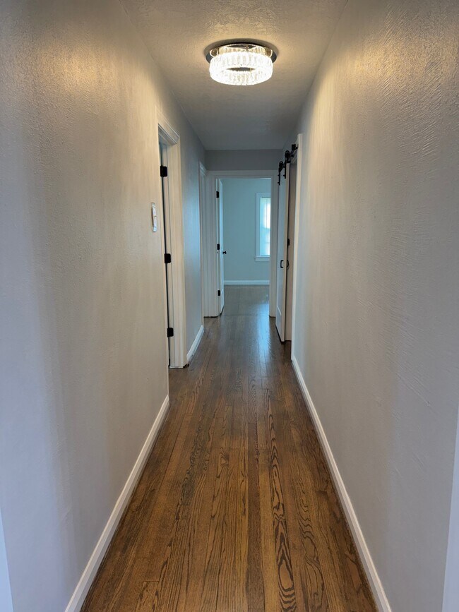 Foto del edificio - 702 Marion St