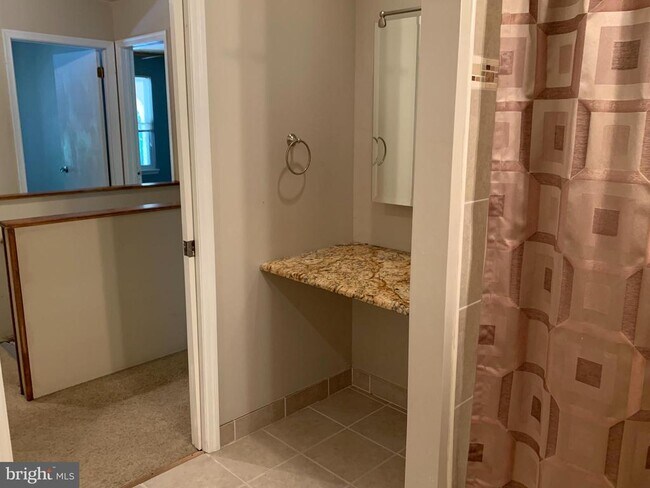 Foto del edificio - 5424 Groton Rd