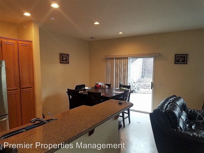 Foto del edificio - 3 br, 2.5 bath House - 1331 Mill Valley Rd