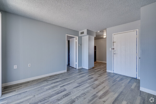 1HAB, 1BA - 600 ft² - The Flats at Granite Reef