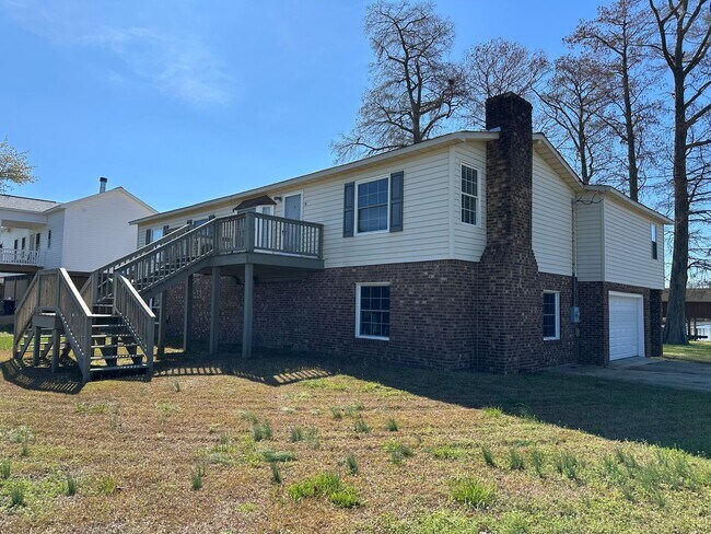 Foto del edificio - 3 Bedroom Canal Front