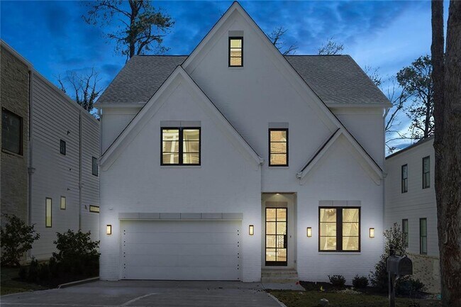 Foto del edificio - 2985 Lookout Pl NE