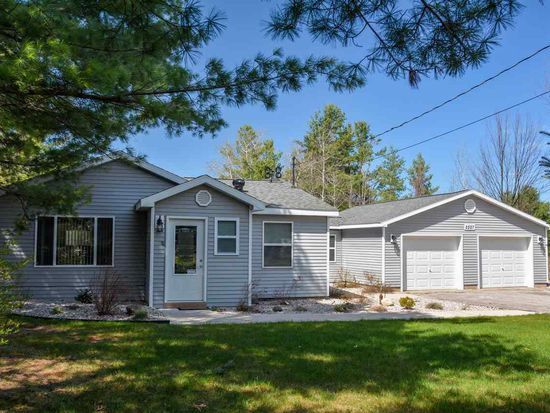 Primary Photo - 2527 3 Mile Rd N