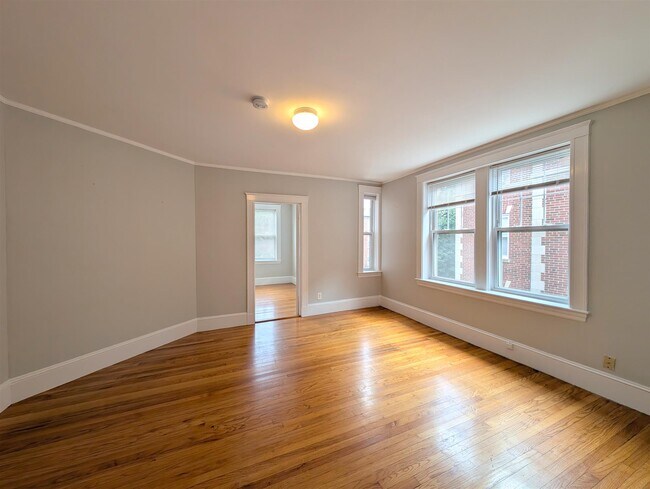 Foto del edificio - 145 Summer St
