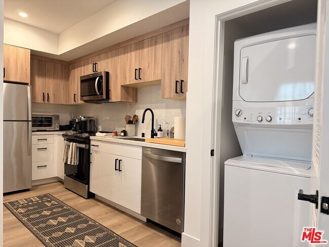 Foto del edificio - 914 7th St