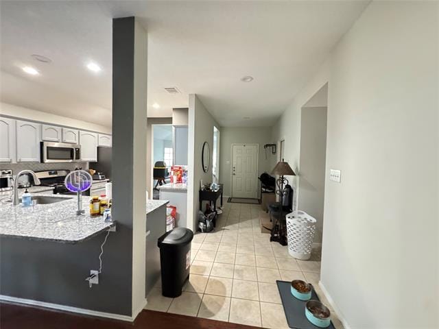 Building Photo - 9812 Fillmore Dr