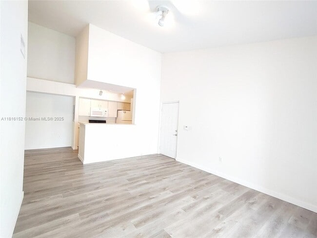 Building Photo - 711 SW 111th Way