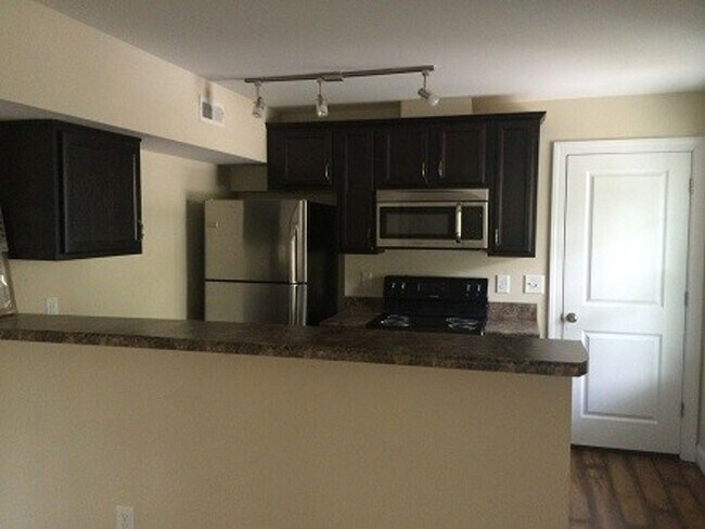 Foto del edificio - 1207 A Greenwood Ave