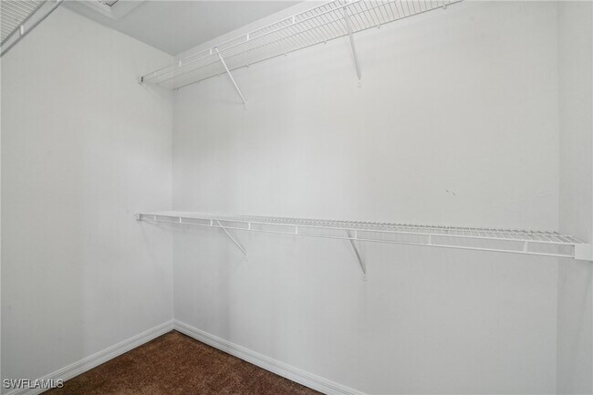 Building Photo - 8310 Village Edge Cir