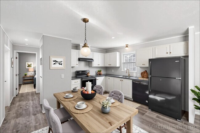 Foto del edificio - 741 Elmdale Ln