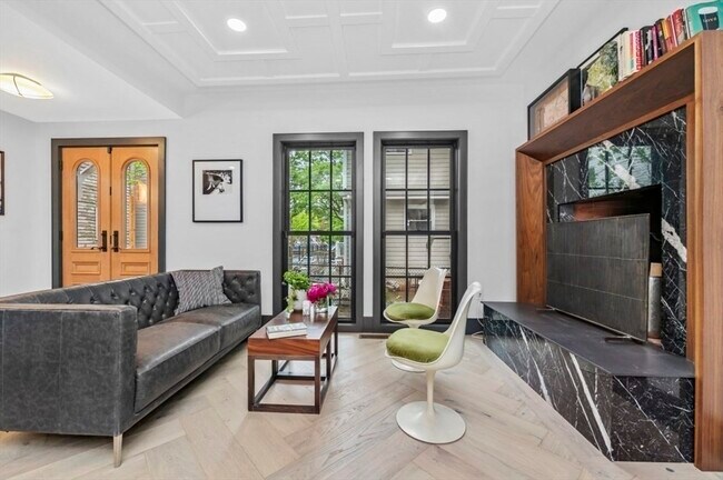 Foto del edificio - 208 Windsor St