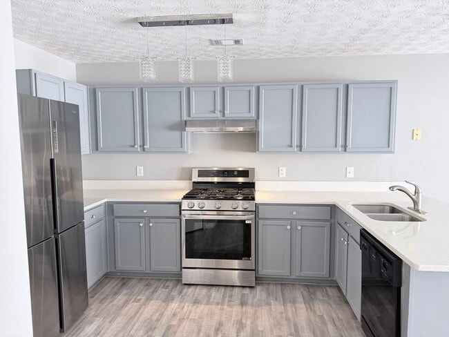 Foto del edificio - House 4 Beds 3 Baths