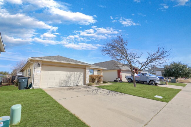 Foto del edificio - 5213 Donegal Bay Ct