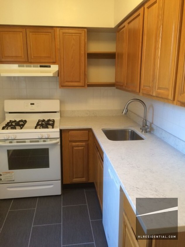 Primary Photo - 4518 42nd St