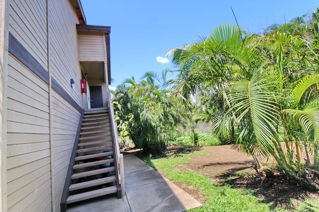 Building Photo - Rare Haleakala Gardens Top Floor Corner Unit - Unfurnished 3 Bed 2 Bath