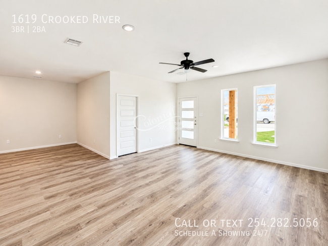 Building Photo - 1619 Crooked River