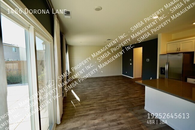 Foto del edificio - 1486 Dorona Ln