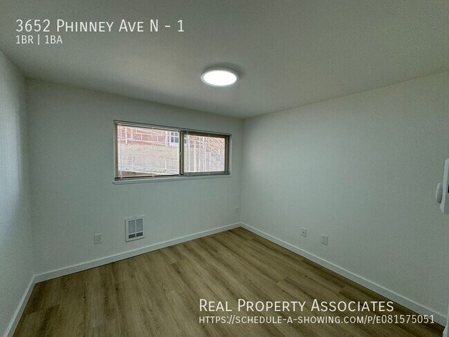 Foto del edificio - 3652 Phinney Ave N