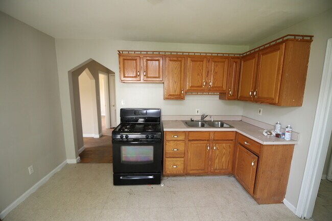 Building Photo - 1563 Loney Ln