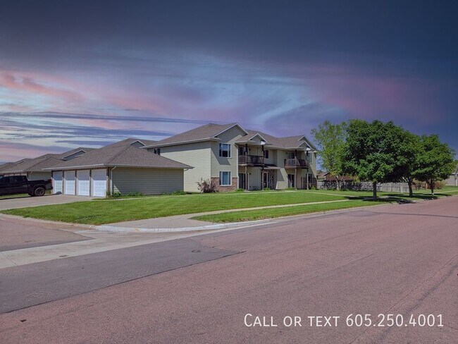 Building Photo - Spacious 2 Bed Apartment in Brandon