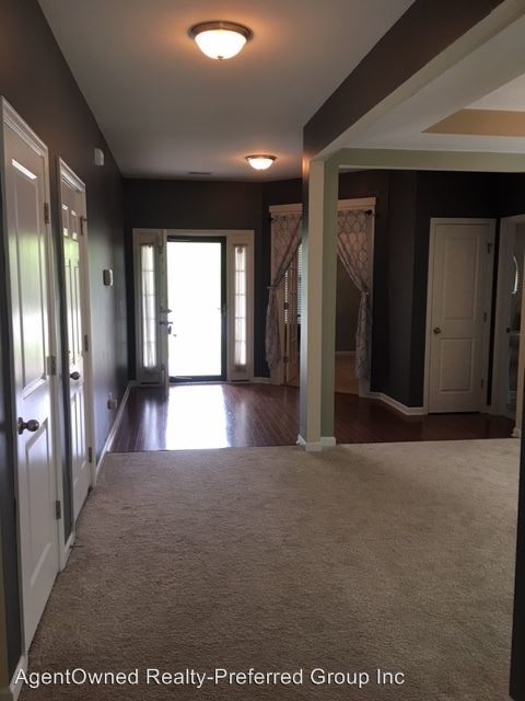 Foto del edificio - 454 Delmont Dr