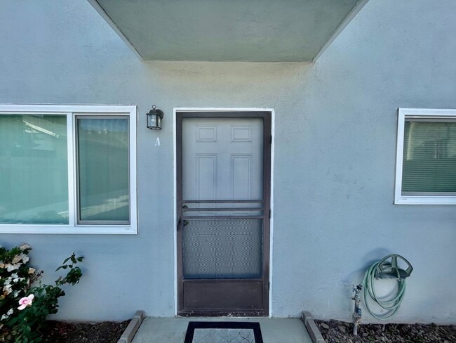 Building Photo - Temple