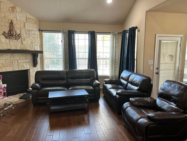 Foto del edificio - 17527 Browning Trace Ln