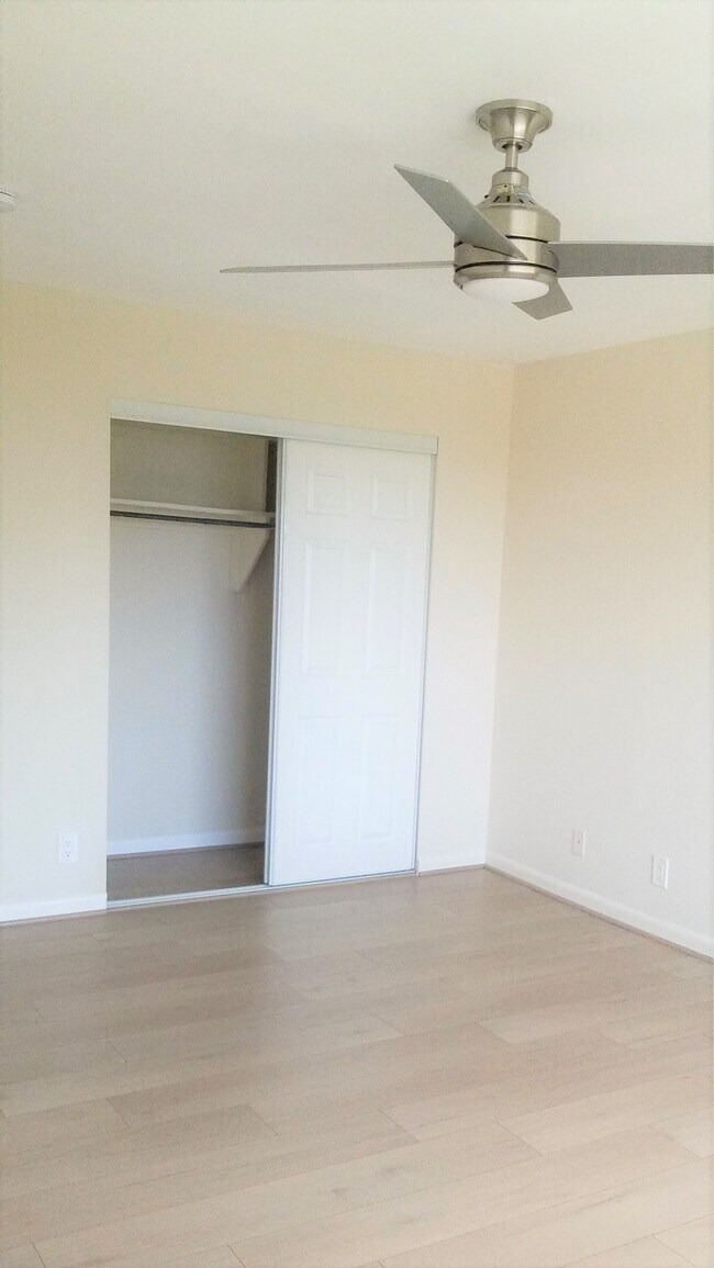 Foto del edificio - 301 N Beauregard St