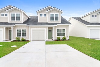 Building Photo - 2037 Silo St