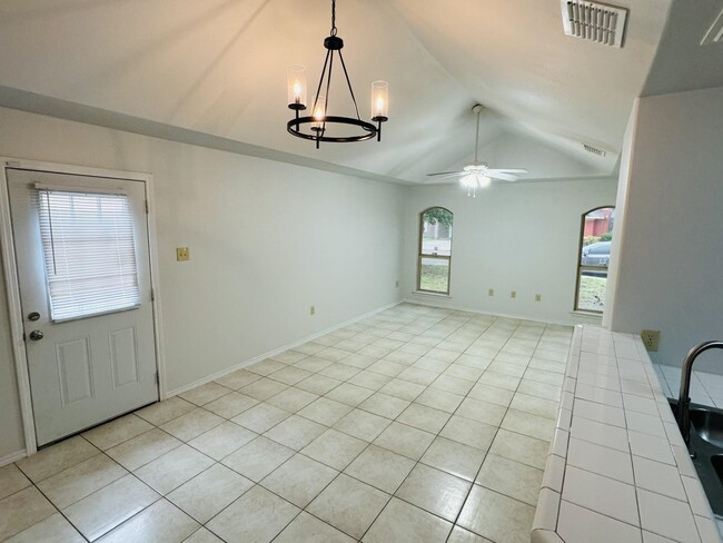 Building Photo - 1419 Dra Eve Perez Lane