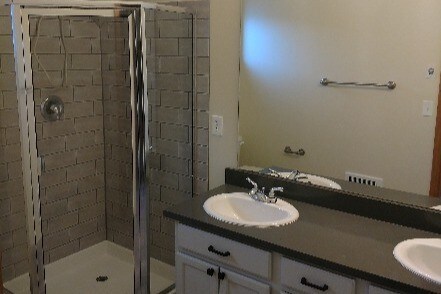 Master Bathroom - 1754 N Northgate Way