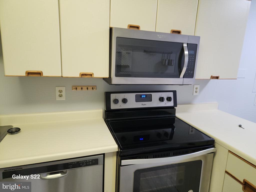 Foto principal - 1805 Crystal Dr