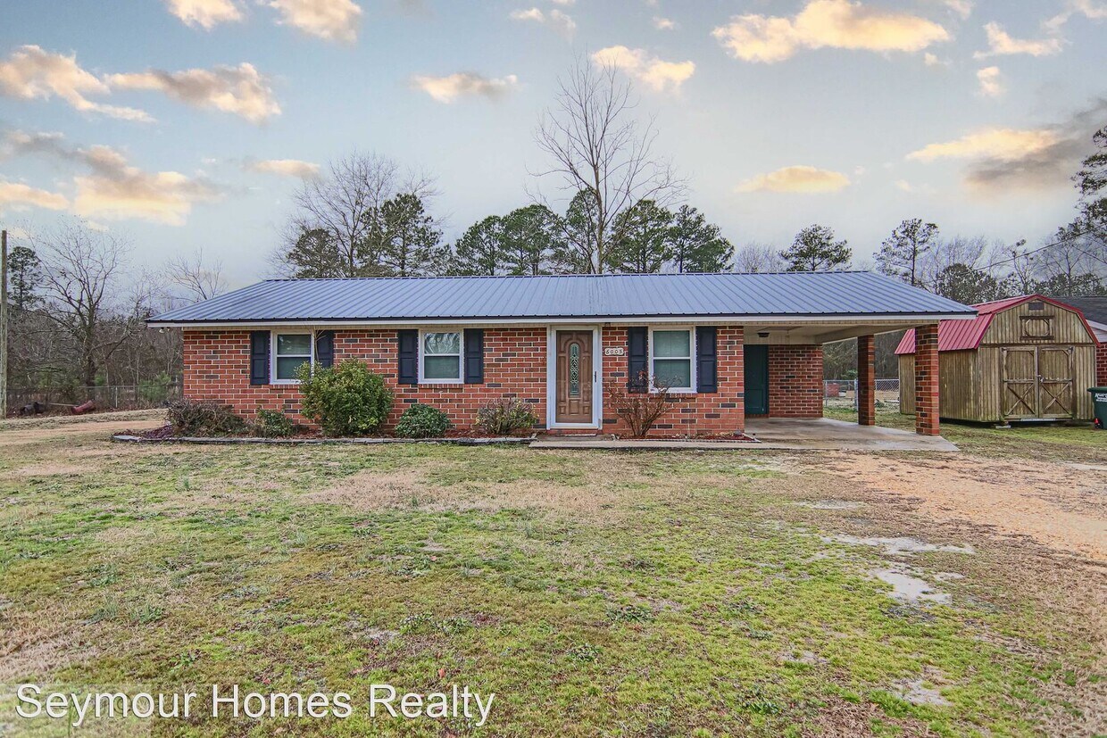 Primary Photo - 3 br, 1 bath House - 6005 Comet Drive
