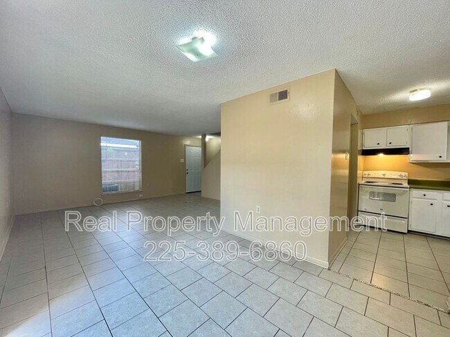 Foto del edificio - 10952 Cherry Hill Ave.