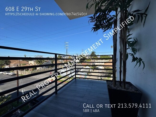 Photo - 608 E 29th St House