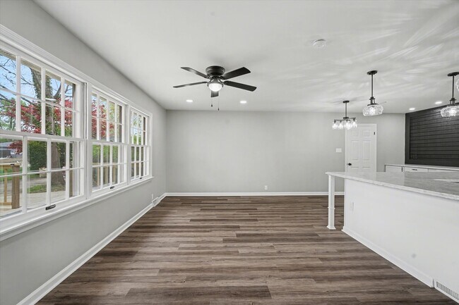 Foto del edificio - 2303 Brookhaven Dr