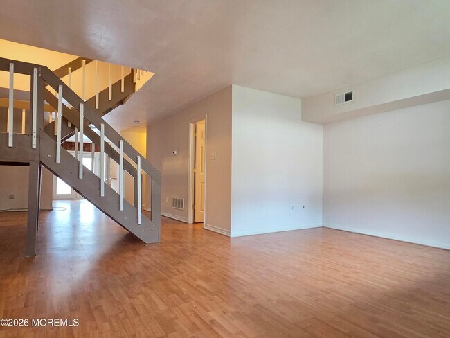 Foto del edificio - 2604 Dogwood Ct