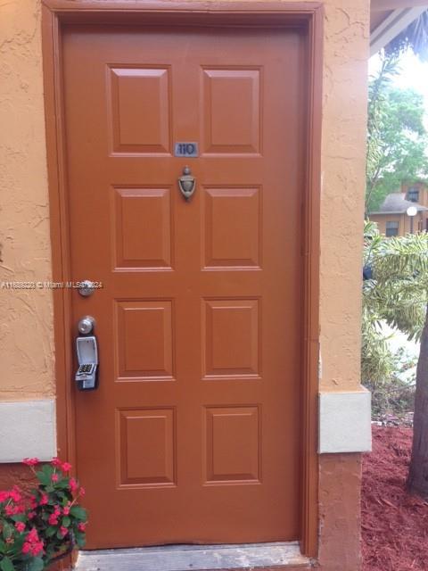 Foto del edificio - 2461 NW 56th Ave