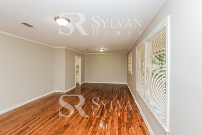 Photo - Feel welcome in this well-maintained 3BR 2BA House